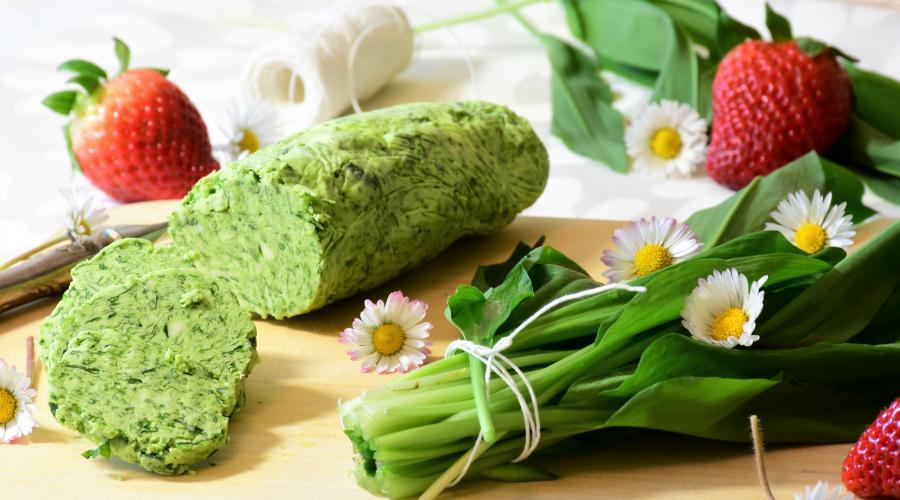 Bild zeigt: Bärlauchbutter in der Auflösung 900x500