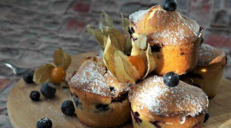 Bild zeigt: Blaubeermuffins in der Auflösung 900x500