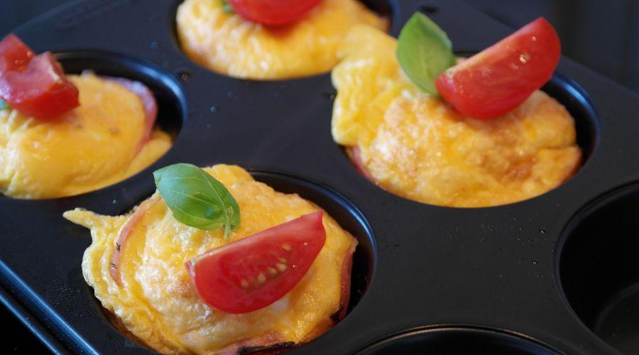 Bild zeigt: Eiermuffins in der Auflösung 900x500