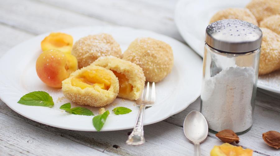 Bild zeigt: Marillenknödel in der Auflösung 900x500