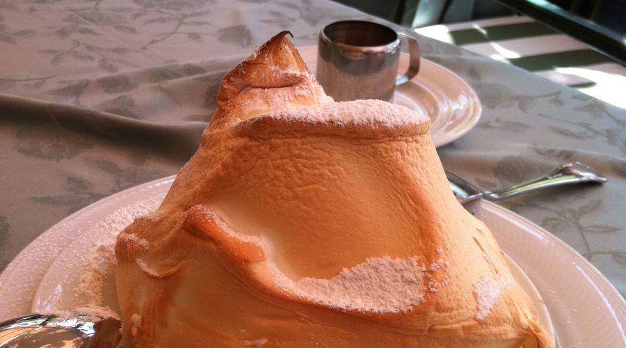 Bild zeigt: Salzburger Nockerl in der Auflösung 900x500