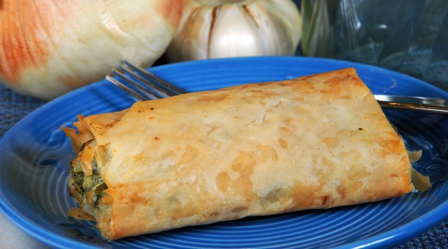Bild zeigt: Spanakopita in der Auflösung 900x500