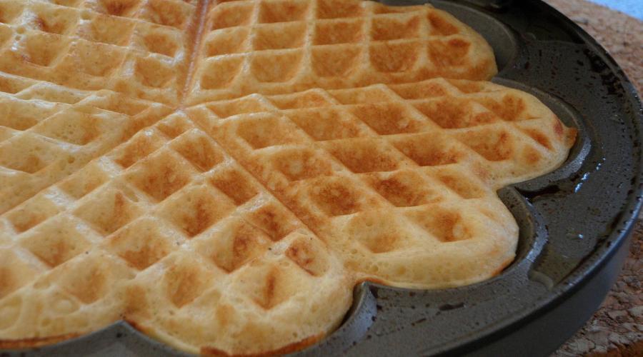 Bild zeigt: Waffeln in der Auflösung 900x500