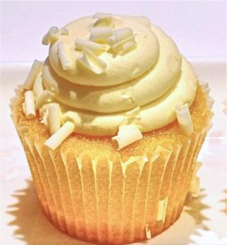 Bild zeigt: Zitronen Cupcakes in der Auflösung 320x345