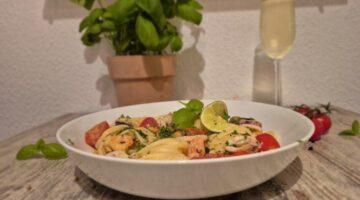 Zu sehen ist das Beitragsbild zum Thema: Linguine Frutti di Mare in der Auflösung 900x675